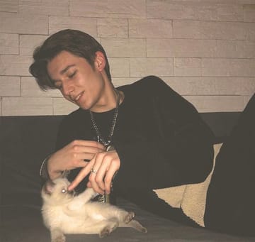 Content manager avatar